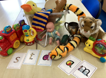 Items that begin with the letter/sound S, T, D, A or M